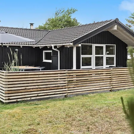 Graerup Havvej Oksbol I Vejers Strand