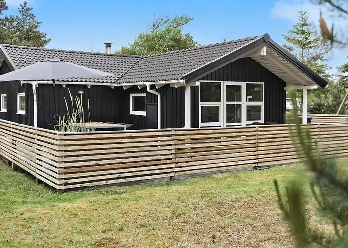 Graerup Havvej Oksbol I Vejers Strand